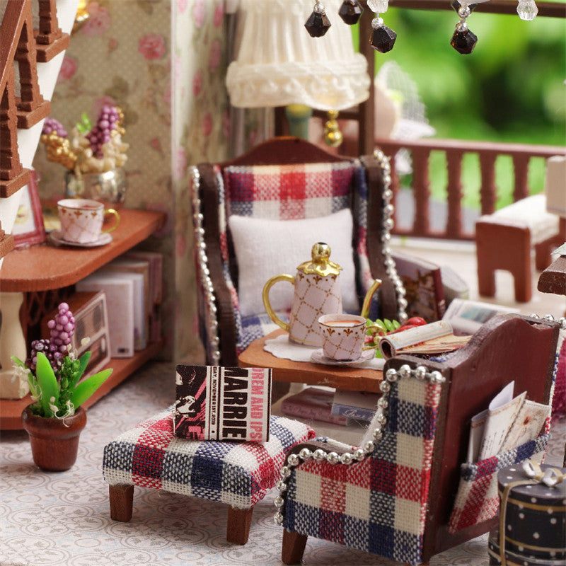 CuteRoom A-039-B London Holiday Christmas Gift DIY Dollhouse With Cover Light Car Music House Model
