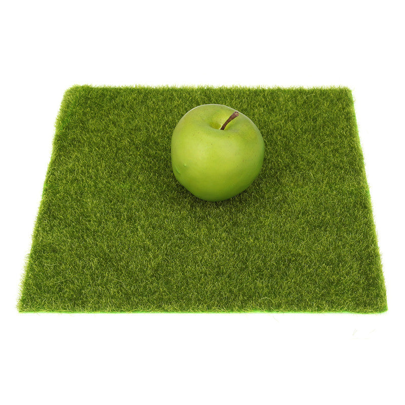 30*30cm Artificial Faux Garden Turf Grass Lawn Moss Miniature Craft Ecology Decor